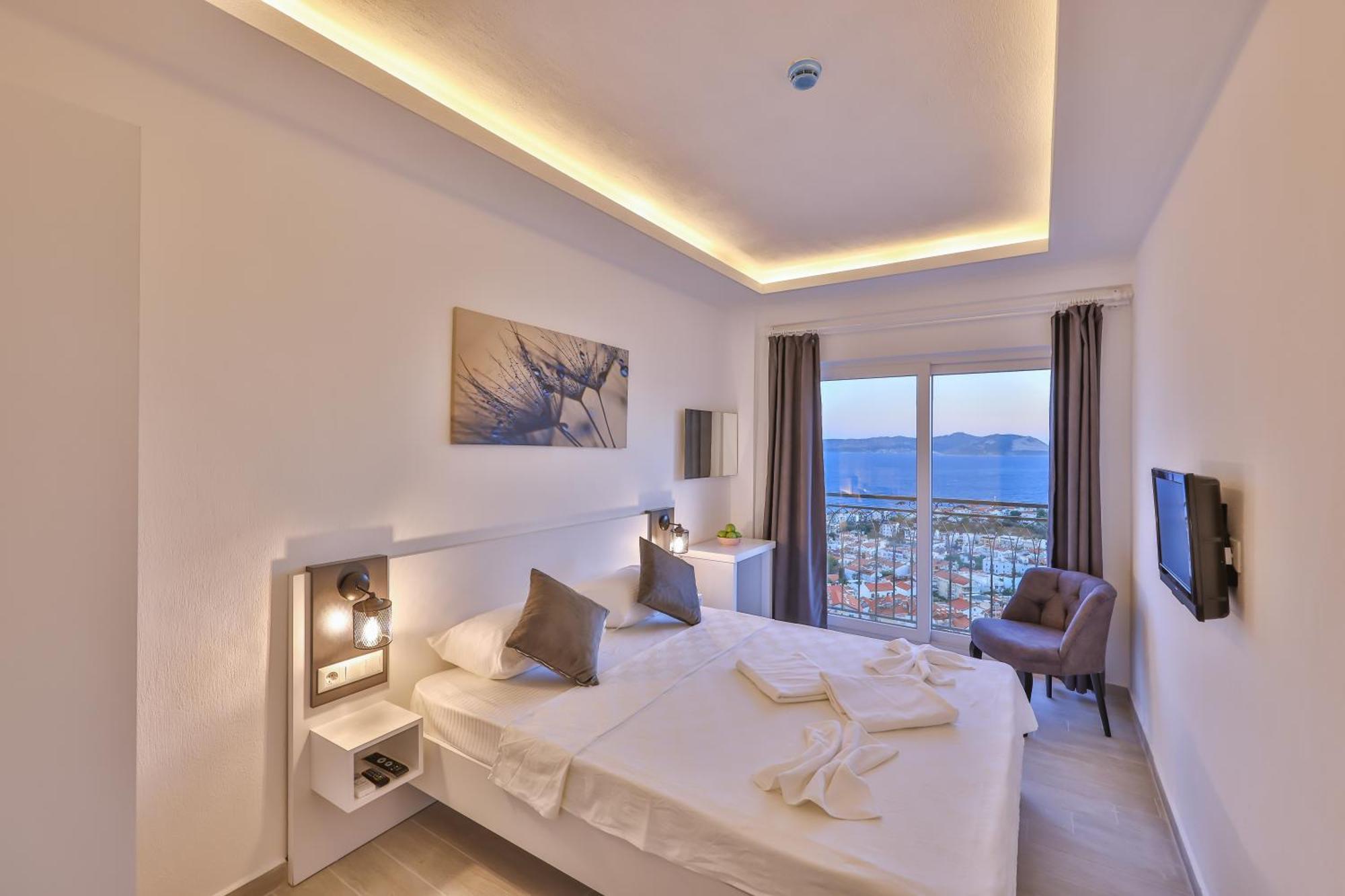 Panorama Suite Apart Otel Kaş Exterior photo