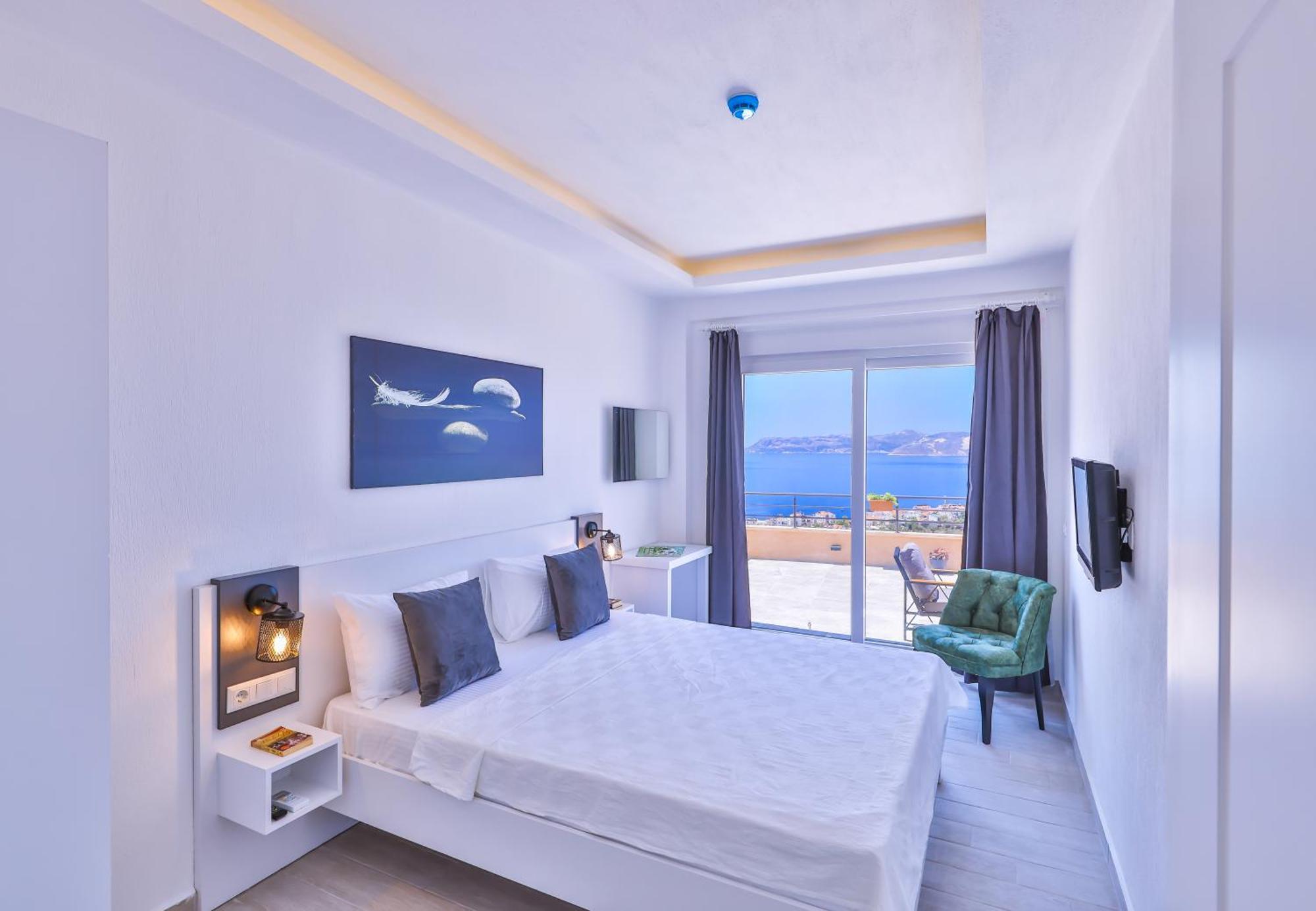 Panorama Suite Apart Otel Kaş Exterior photo