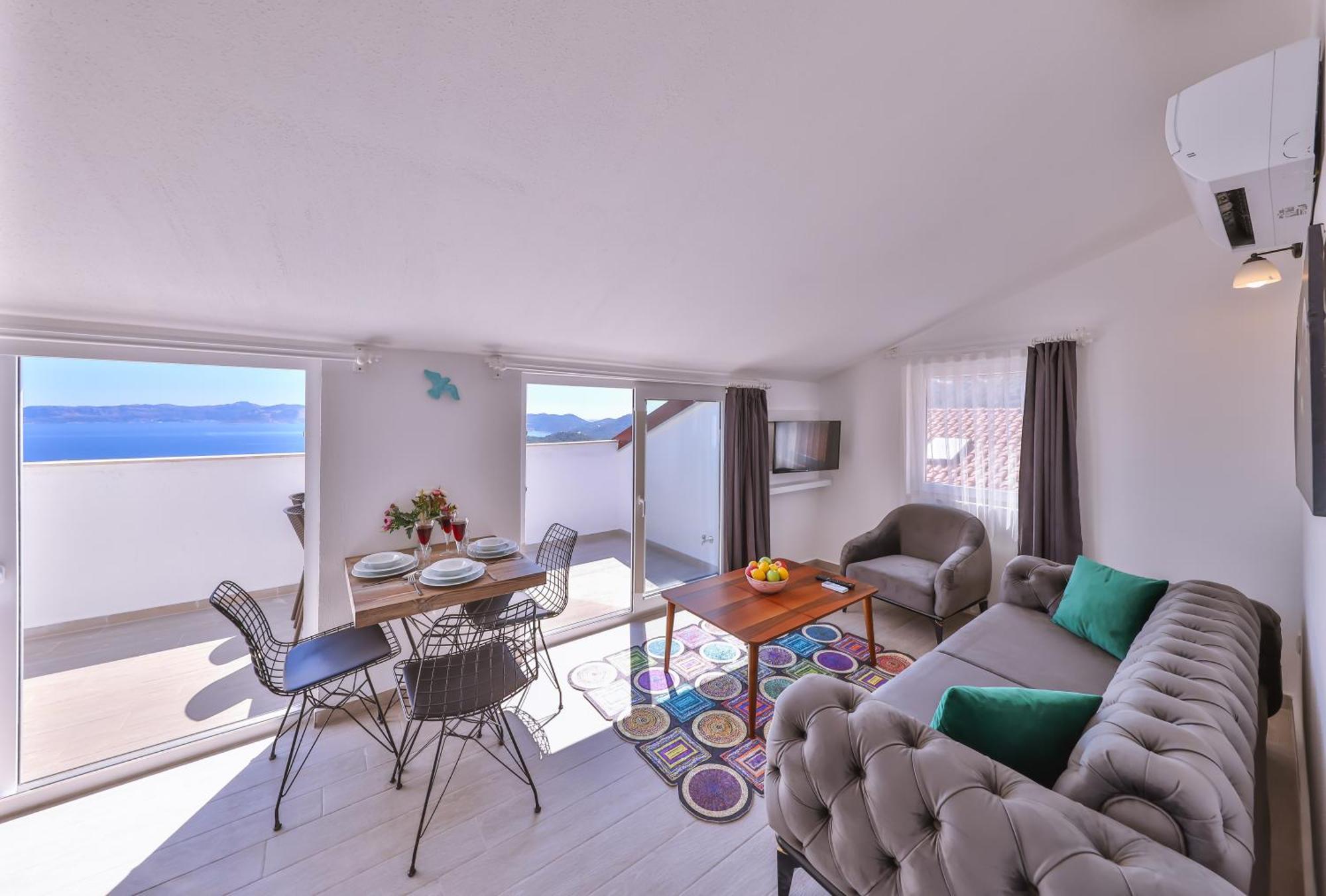 Panorama Suite Apart Otel Kaş Exterior photo