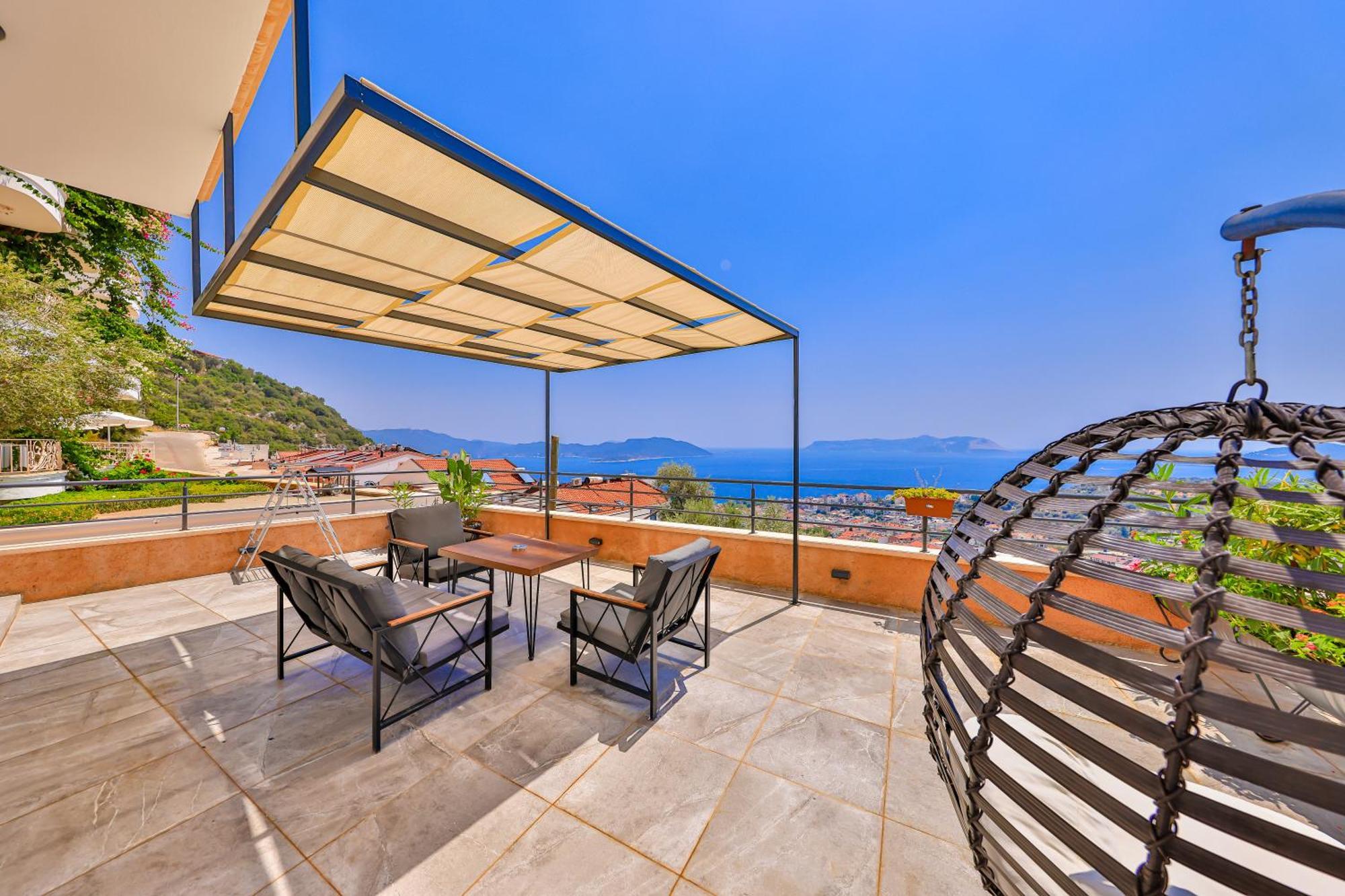 Panorama Suite Apart Otel Kaş Exterior photo